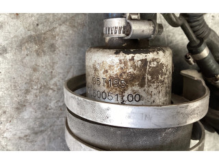 Vstřikovací lišta 750051000, 05T195   BMW 5 E39     