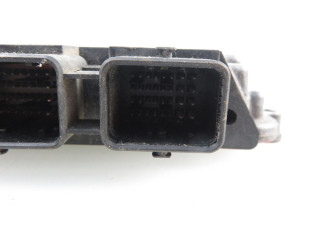Řídící jednotka 8200305678, 0281011275   Renault Megane II 2003