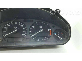 Přístrojová deska  BMW 3 E36 1991 62118357757, VDO110308463070  