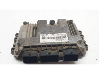 Блок управления двигателя 0281012569, 8200518648   Suzuki Grand Vitara II