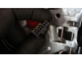 Руль BMW X3 E83  2003 - 2010 года 3413323, 3413323      