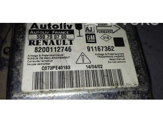 Блок подушек безопасности 8200112746   Renault Trafic I