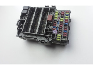 Блок предохранителей T1EE711   Honda CR-V    