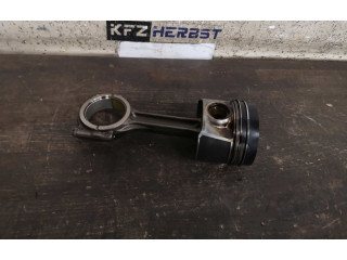 Píst 04L107065A, 04L105401A   Volkswagen PASSAT B8    CRLB 