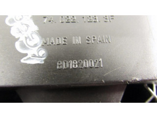 Вентилятор печки    8d1820021   Audi A4 S4 B5 8D