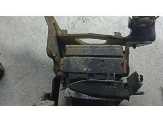 Jednotka ABS 13157575   Opel Astra H 2009