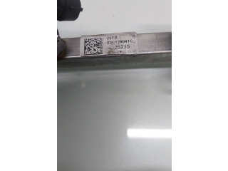 Vstřikovací lišta 03C133317A   Volkswagen PASSAT B7     
