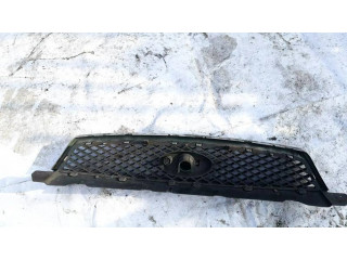 Передняя решётка Ford Focus 2004-2010 года 4m518200d      