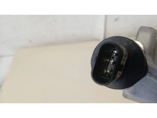 Vstřikovací lišta 7639975   BMW 1 F20 F21  pro benzínový motor 3.0  