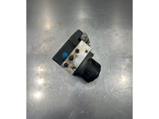 Jednotka ABS 4451026030, 170010222036   Toyota Hiace (H200) 2008