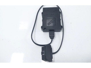 Блок управления 10R052743   Volvo V40 Cross country