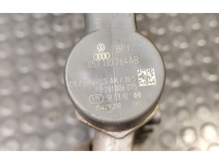 Vstřikovací lišta 057130090T, 057130764ab   Volkswagen Touareg II    CKDA 