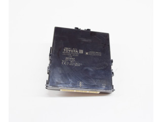 Řídící jednotka 8999047260, 2325008504   Toyota Prius (XW50) 2019