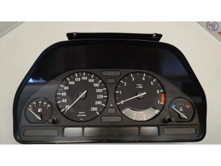 Přístrojová deska  BMW 5 E34 1991 62118351576, 62111388806  