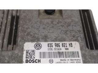 Блок управления двигателя 03G906021HB, 0281013606   Volkswagen Golf V