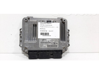 Блок управления двигателя 9664843780, 0281013872   Peugeot Partner