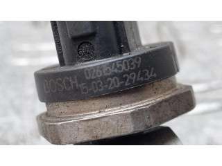 Vstřikovací lišta DM5G9H487AA, 0261555137   Ford Fiesta  pro benzínový motor 1.0  