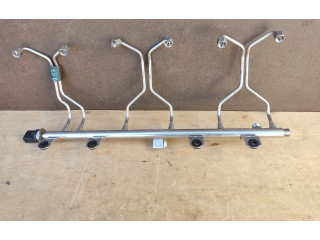 Vstřikovací lišta 7848363, 13537848363   BMW M3 F80    000 