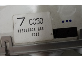 Блок управления климат-контролем M1900CC33F10   Mazda 5