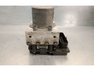 Jednotka ABS A2124313512, A2124313012   Mrcedes-Benz E A207 2011