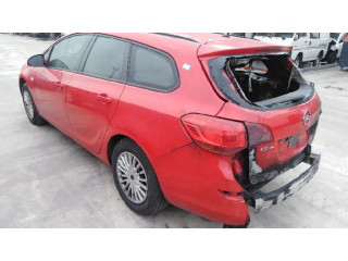 Блок управления двигателя 55579443, 2757001190   Opel Astra J