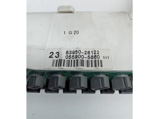 Дисплей    8395028122, 8395028122   Toyota Previa (XR30, XR40) II