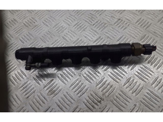 Топливная рампа 89458-12020   Toyota Corolla E120 E130  