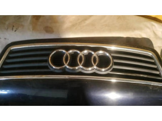 Передняя решётка Audi A6 S6 C5 4B 1997-2005 года       