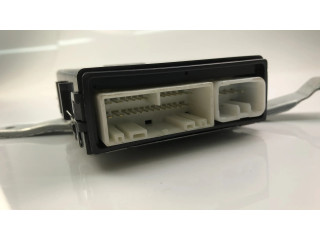 Блок управления 8922550010   Lexus LS 400