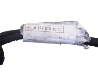 Zpětné zrcátko  Mercedes-Benz A W177 2019  A1778101200  