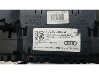 Панель приборов 8U0920930J   Audi Q3 8U       