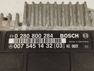 Řídící jednotka 0075451432, 0280800284   Mercedes-Benz 190 W201 1992