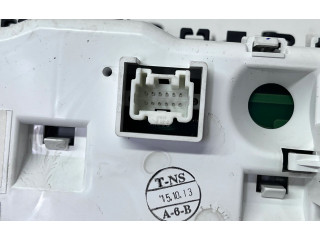Přístrojová deska  Mitsubishi L200 2014 MM0050318, 8100C099  