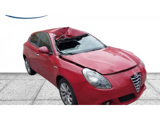 Зеркало электрическое        Alfa Romeo Giulietta     