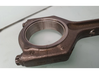 Píst 7624616, 11247624616   BMW 4 F32 F33  pro benzínový motor 2.8 N26B20A 428i Convertible