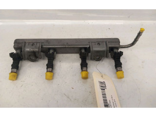 Vstřikovací lišta 17520AX01A, 17520AX01A   Nissan Micra C+C    CR12DE 