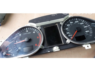 Přístrojová deska  Audi Q7 4L 2005 4L0920981B  
