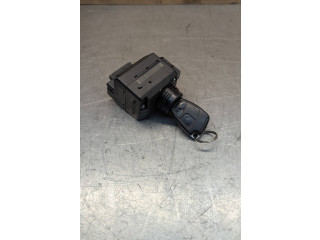 Řídící jednotka 2095452308, 33002422   Mercedes-Benz C W203 2001