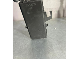 Блок комфорта 8200357328, 12212159H   Renault Espace IV   