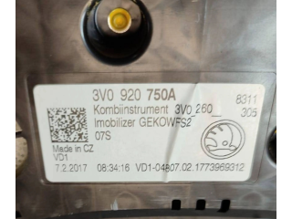 Přístrojová deska  Skoda Superb B8 (3V) 2018 3V0920750A  