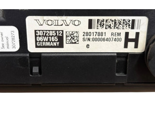   Pojistková skříňka 30728512, 28017881   Volvo S60 2006