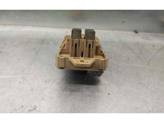 Pojistková skříňka Řídící jednotka BSM 00061979   Subaru Forester SF 2000