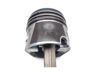 Píst AWX   Audi A6 S6 C5 4B    AWX 