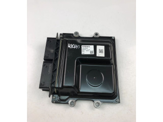 Блок управления двигателем Блок управления 32242005   Volvo XC40