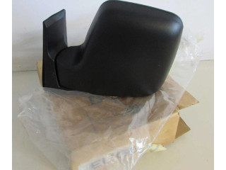 Zpětné zrcátko  Peugeot Expert 2007  8148NE  