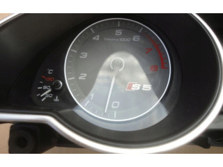 Přístrojová deska  Audi A5 Sportback 8TA 2013 8T0920932G, 8T0920932  