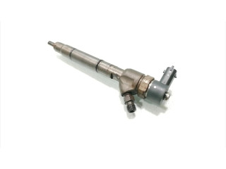 Vstřikovač 33800-2A900   Hyundai i30  pro naftový motor 1.6  1.6 CRDi