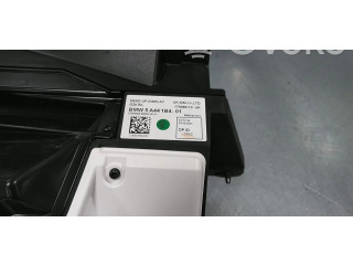 Дисплей    5A441B4, 5A589A6   BMW i4