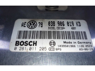 Řídící jednotka 038906019KD, 0281011205   Volkswagen Passat Alltrack 2003