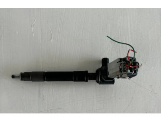 Vstřikovač 236700E070, 2367009460   Toyota Hilux VIII  pro naftový motor 2.4 2GD 